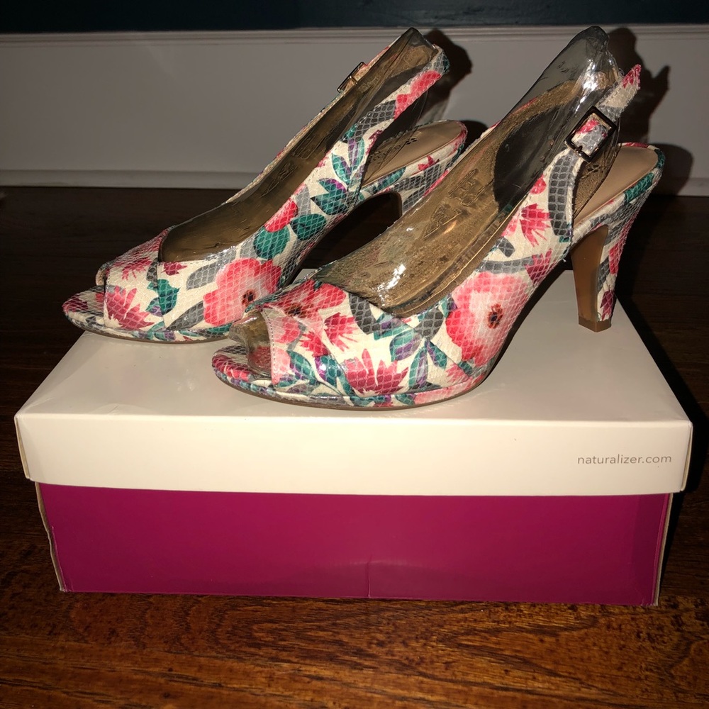 naturalizer pump
